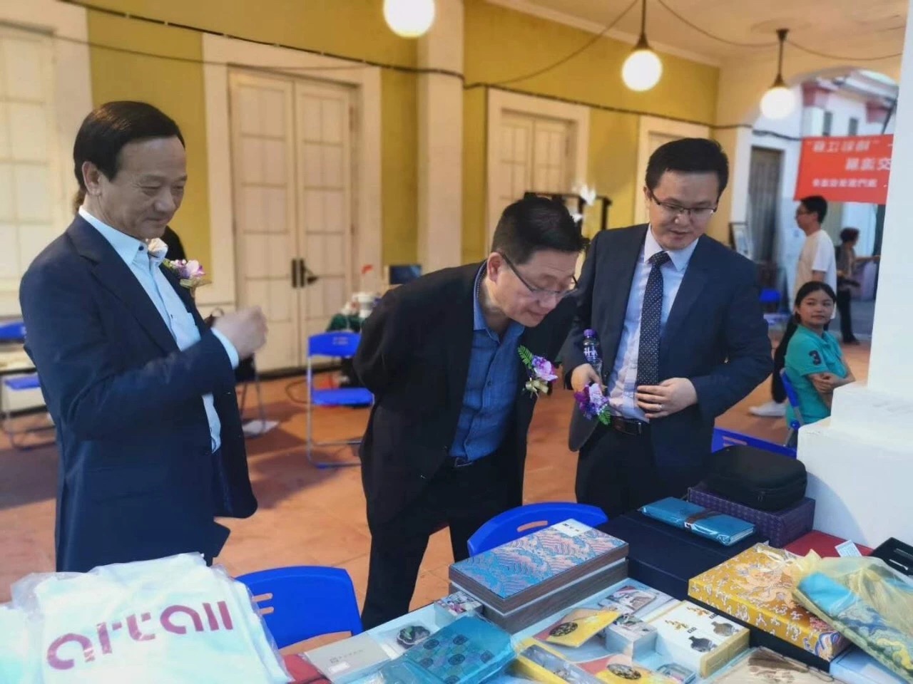 1560053619157406.jpg 1560053619157406.jpg